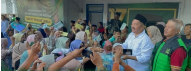 https://progresiflines.com/monadi-di-dampingi-ribuan-simpatisan-resmi-mendaftar-di-dpc-ppp-kabupaten-kerinci